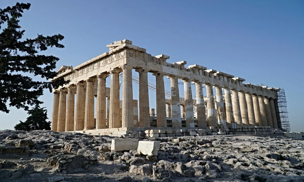 Κτηματολόγιο: "Δηλώσαμε τη χώρα δύο φορές-Ξεχάσαμε την Ακρόπολη"